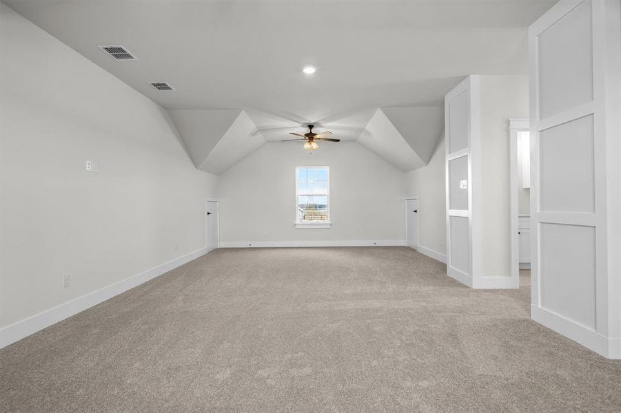 Spacious, unfurnished interior of a new home in Green Prairie Estates, Dish (Image 27). Spacious, unfurnished interior of a new home in Green Prairie Estates, Dish (Image 27).