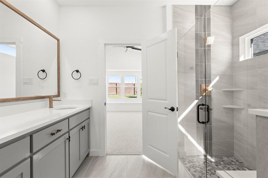 1700 Morningside_3112_Hickory II_Bath (3) 1700 Morningside_3112_Hickory II_Bath (3)