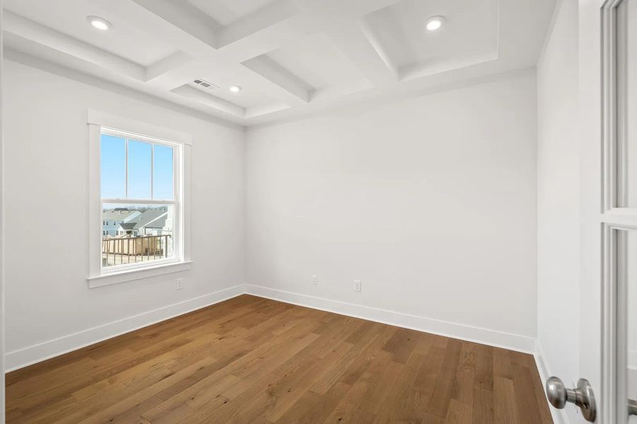 The Wellsely B Home Office