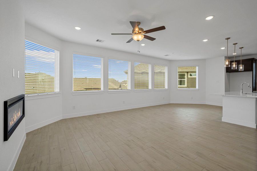Spacious, unfurnished interior of a new home in Bridgeland, Cypress (Image 25). Spacious, unfurnished interior of a new home in Bridgeland, Cypress (Image 25).