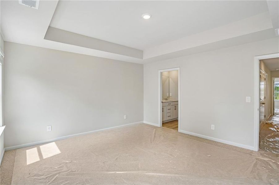 Spacious, unfurnished interior of a new home in Artisan Walk, Fairburn (Image 24).