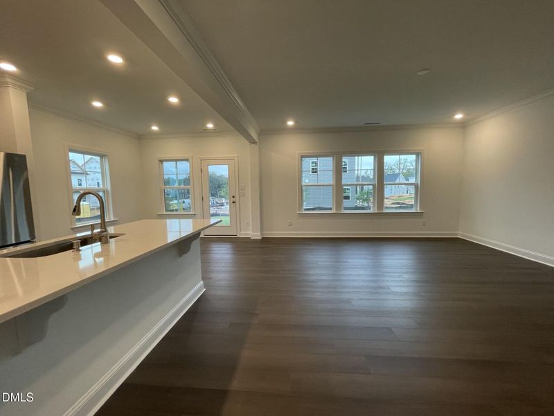 STR SU 203_Great Room