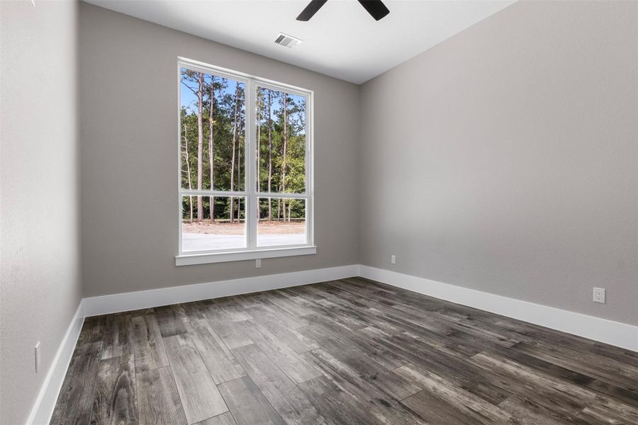 Spacious, unfurnished interior of a new home in , Cleveland (Image 24).