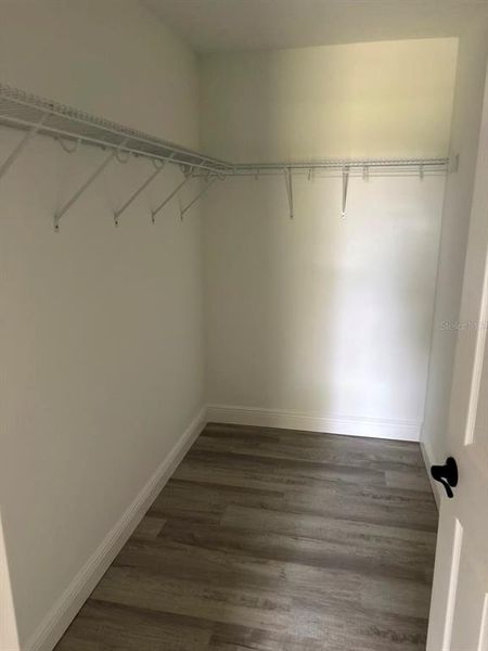 Spacious, unfurnished interior of a new home in , Dunnellon (Image 16).