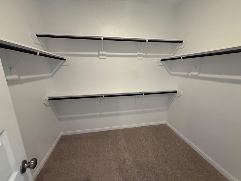 Spacious, unfurnished interior of a new home in Cliffstone Hills, Conroe (Image 17). Spacious, unfurnished interior of a new home in Cliffstone Hills, Conroe (Image 17).