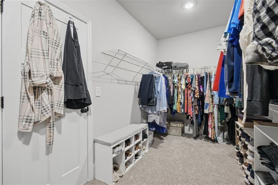 Image 69 of a home in .