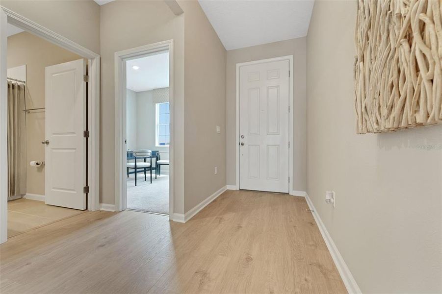 Spacious, unfurnished interior of a new home in Willowbrook North, Winter Haven (Image 20).