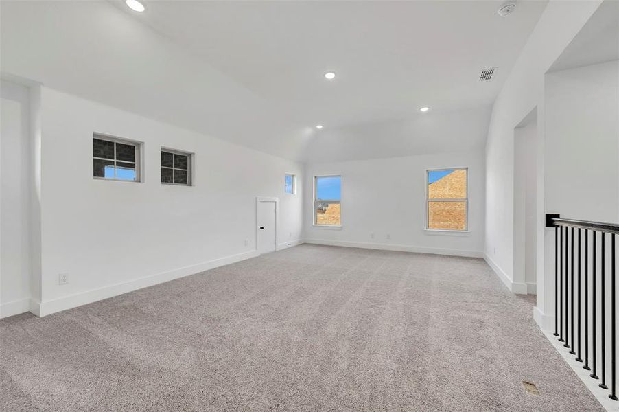 Spacious, unfurnished interior of a new home in Vintage Village, Argyle (Image 26). Spacious, unfurnished interior of a new home in Vintage Village, Argyle (Image 26).