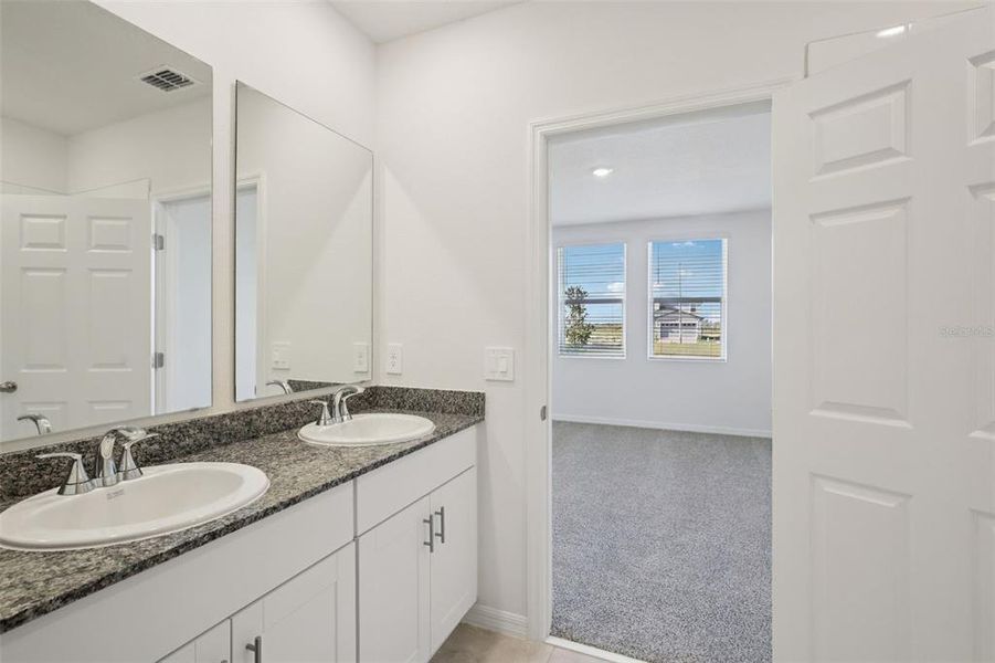 Furnished interior view inside a new home in , Lake Alfred (Image 7).