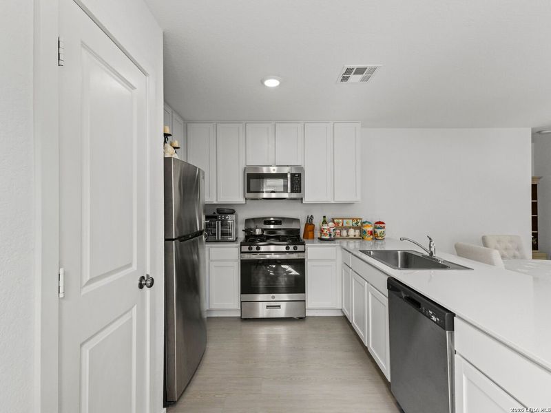 Furnished interior view inside a new home in Rose Valley, Converse (Image 18).