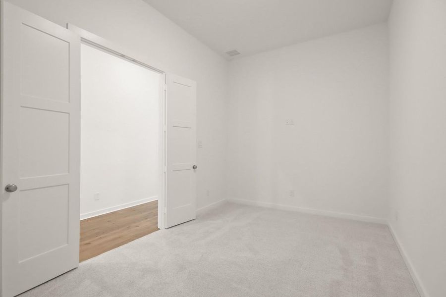 Spacious, unfurnished interior of a new home in COLTON: 60ft. lots, Todd Mission (Image 13).