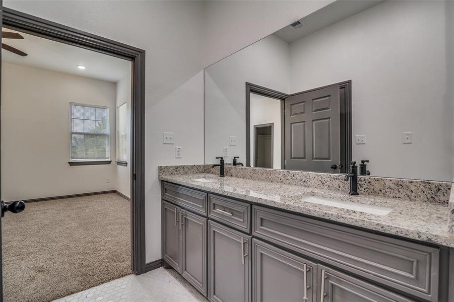 Furnished interior view inside a new home in , West Tawakoni (Image 5). Furnished interior view inside a new home in , West Tawakoni (Image 5).