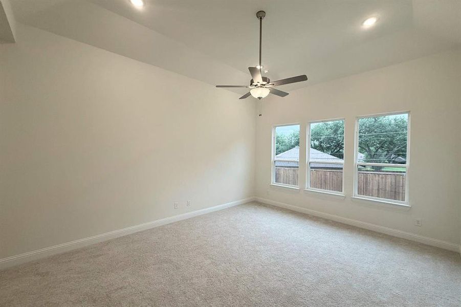 Spacious, unfurnished interior of a new home in Legacy Estates, Mansfield (Image 15).