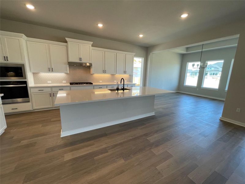 Center Island in Kitchen Center Island in Kitchen