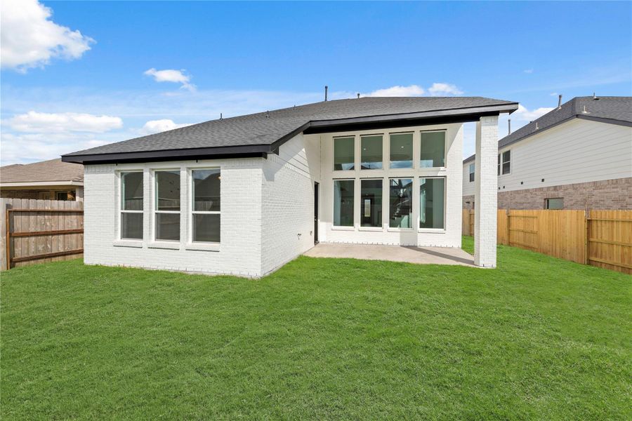 Grass is digitally enhanced. Grass is digitally enhanced.