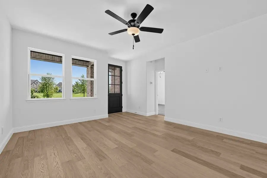 Spacious, unfurnished interior of a new home in North Sky Celina, Celina (Image 17). Spacious, unfurnished interior of a new home in North Sky Celina, Celina (Image 17).