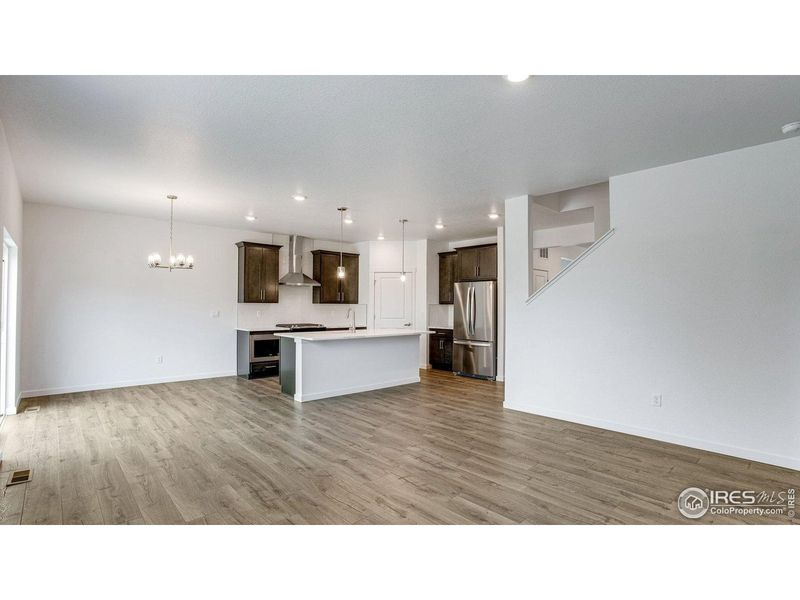 Spacious, unfurnished interior of a new home in Hansen Farm, Fort Collins (Image 26).