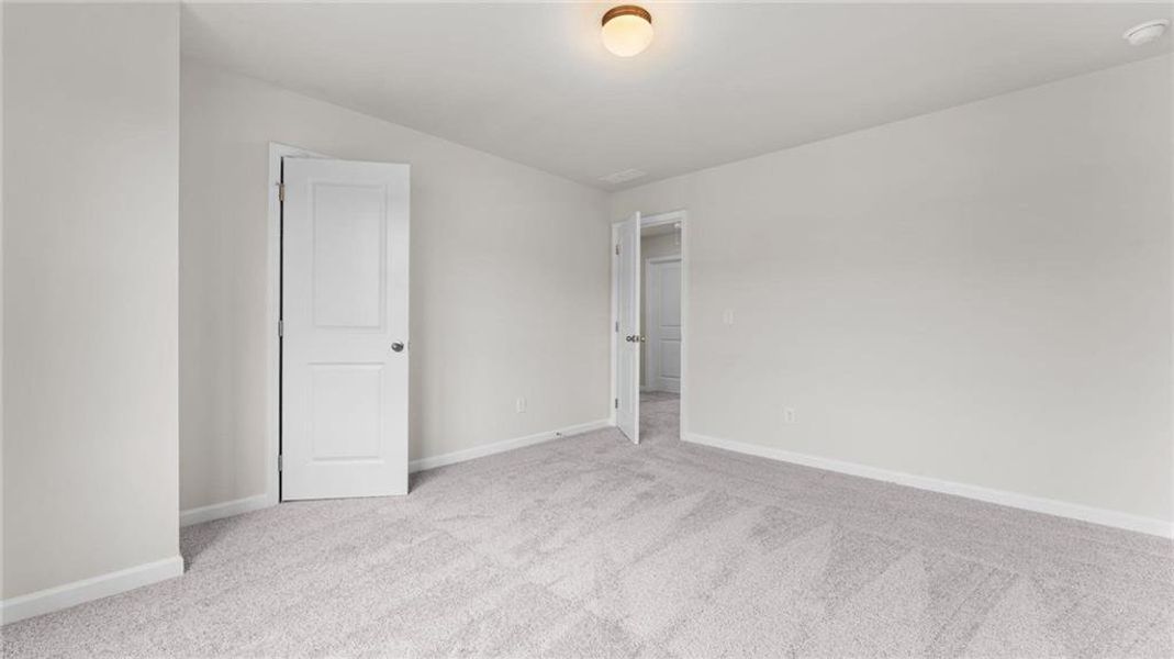Spacious, unfurnished interior of a new home in Hampton Ridge, Jefferson (Image 24). Spacious, unfurnished interior of a new home in Hampton Ridge, Jefferson (Image 24).