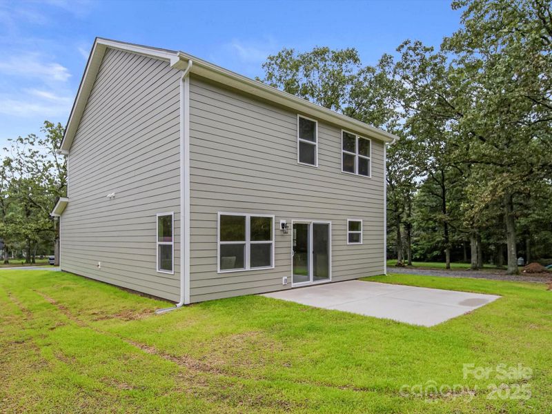 Front exterior of a new home in , Marshville, NC, highlighting curb appeal (Image 20). Front exterior of a new home in , Marshville, NC, highlighting curb appeal (Image 20).