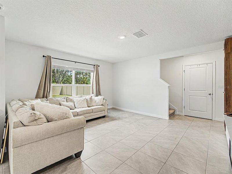 Furnished interior view inside a new home in , Spring Hill (Image 40). Furnished interior view inside a new home in , Spring Hill (Image 40).