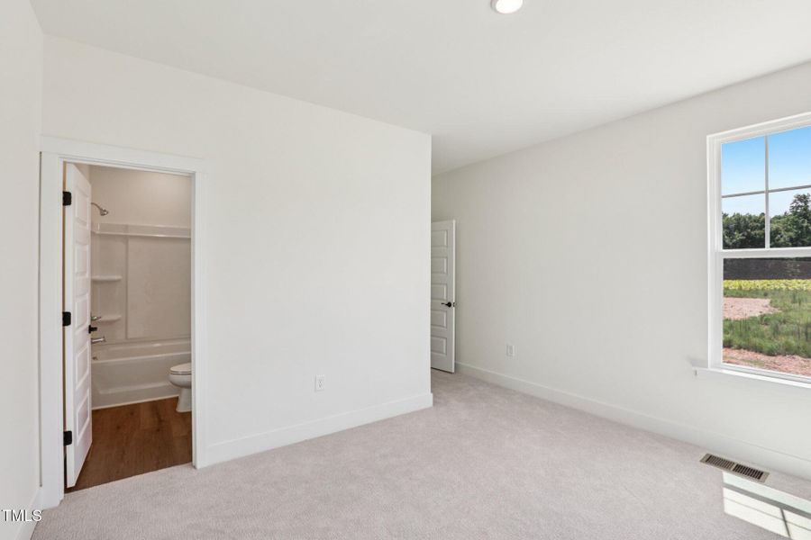 18-web-or-mls-176 Alden Wy-S3007-018 18-web-or-mls-176 Alden Wy-S3007-018