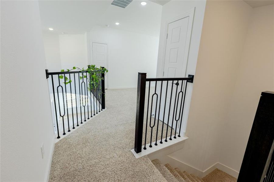 Spacious, unfurnished interior of a new home in , Aubrey (Image 34).
