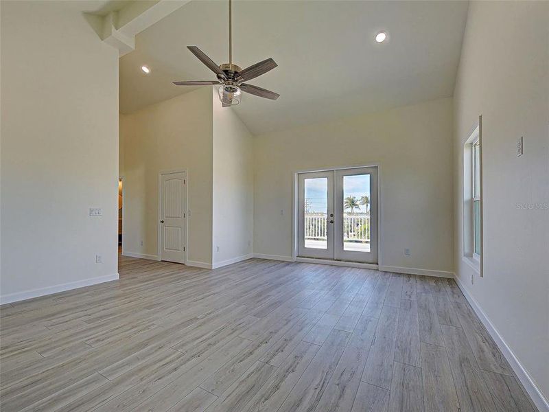 Spacious, unfurnished interior of a new home in , Placida (Image 61). Spacious, unfurnished interior of a new home in , Placida (Image 61).