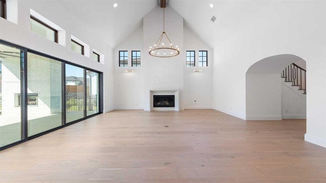 Spacious, unfurnished interior of a new home in Fields 60', Frisco (Image 27).