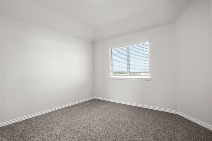 Spacious, unfurnished interior of a new home in Rocky Creek Crossing, Fort Worth (Image 15). Spacious, unfurnished interior of a new home in Rocky Creek Crossing, Fort Worth (Image 15).