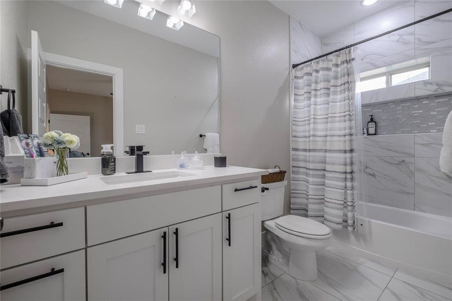 on-suite bathroom