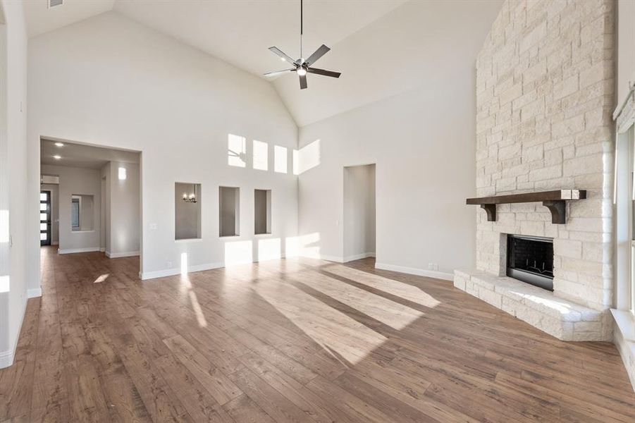 Spacious, unfurnished interior of a new home in Coyote Crossing, Godley (Image 32). Spacious, unfurnished interior of a new home in Coyote Crossing, Godley (Image 32).