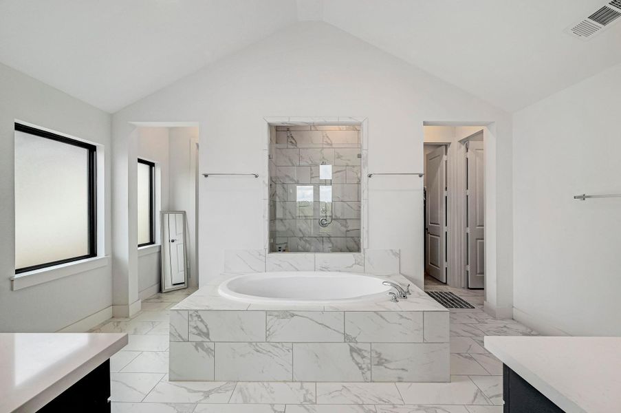 Furnished interior view inside a new home in La Cima 60', San Marcos (Image 12). Furnished interior view inside a new home in La Cima 60', San Marcos (Image 12).