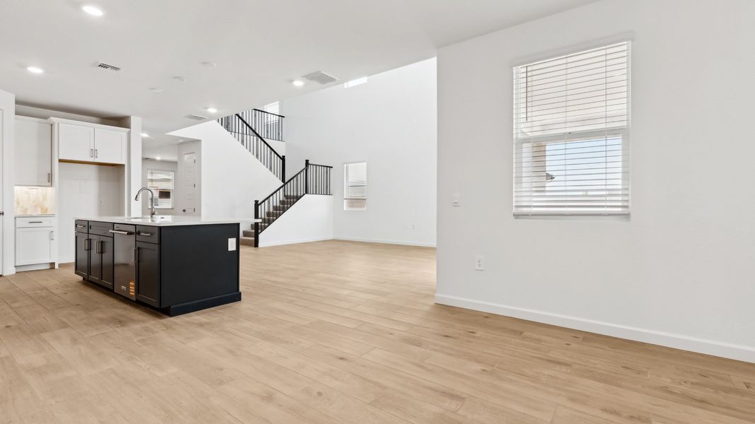Image 45 of a home in Prada.