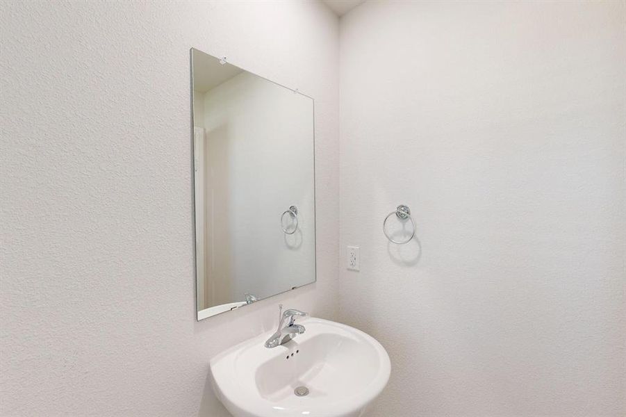 Image 35 of a home in Meadow Park.