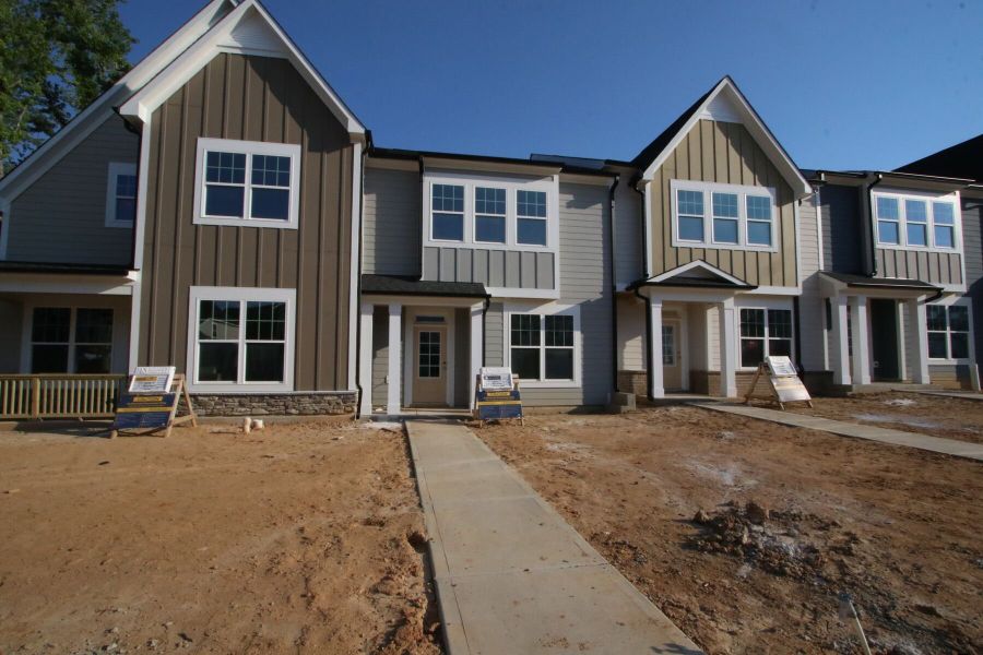 Front Exterior Front Exterior