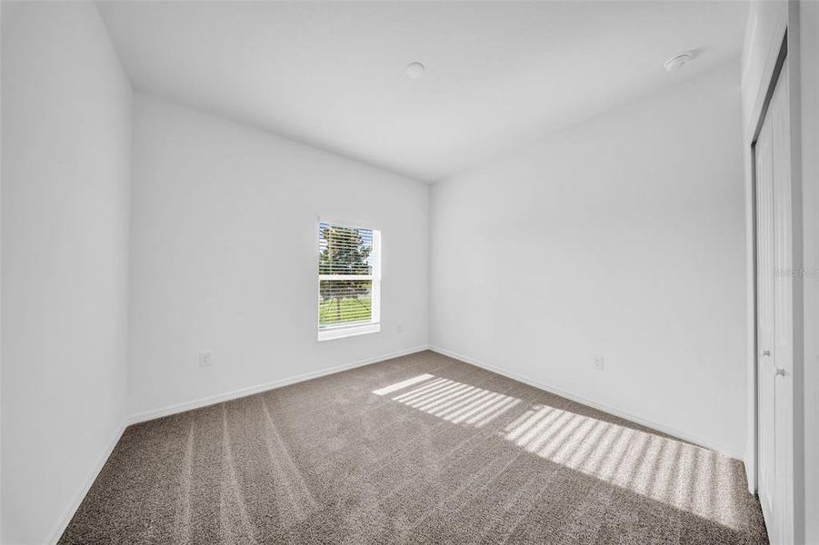 Spacious, unfurnished interior of a new home in , Wesley Chapel (Image 50).