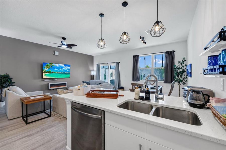 Furnished interior view inside a new home in , Davenport (Image 10).