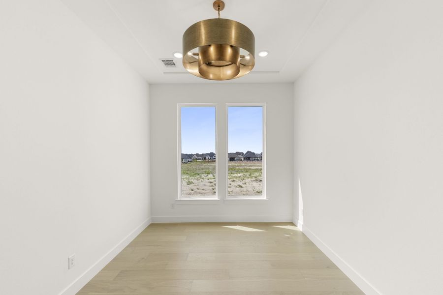 Spacious, unfurnished interior of a new home in Mustang Lakes, Celina (Image 27). Spacious, unfurnished interior of a new home in Mustang Lakes, Celina (Image 27).