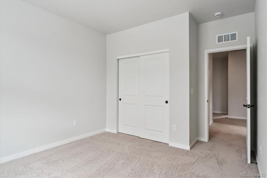 Spacious, unfurnished interior of a new home in Paired Homes at Alder Creek, Parker (Image 18). Spacious, unfurnished interior of a new home in Paired Homes at Alder Creek, Parker (Image 18).