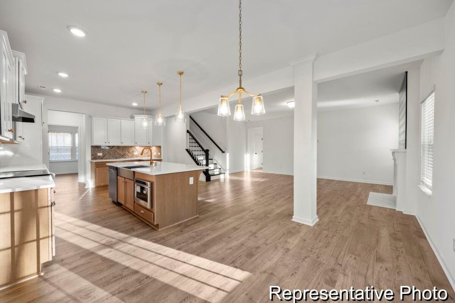 Furnished interior view inside a new home in , Ravenel (Image 10).
