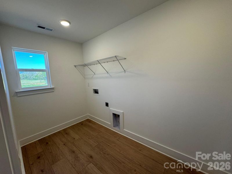 Spacious, unfurnished interior of a new home in Chasewood, Mint Hill (Image 19).