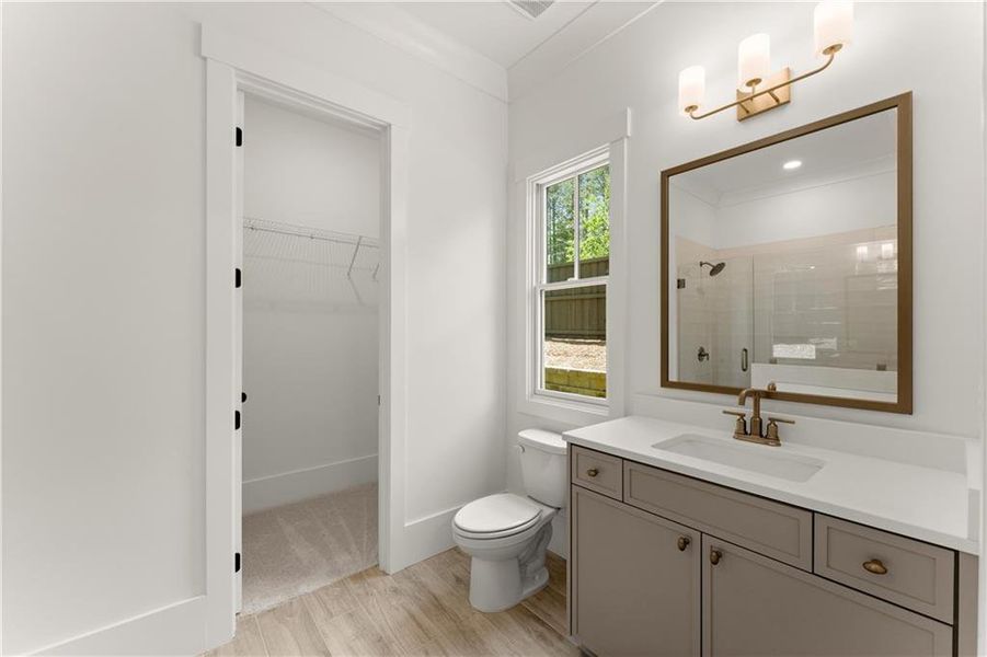 Furnished interior view inside a new home in Woodford, Acworth (Image 10).