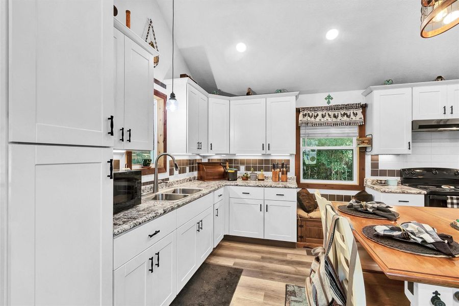 Furnished interior view inside a new home in , Livingston (Image 16).