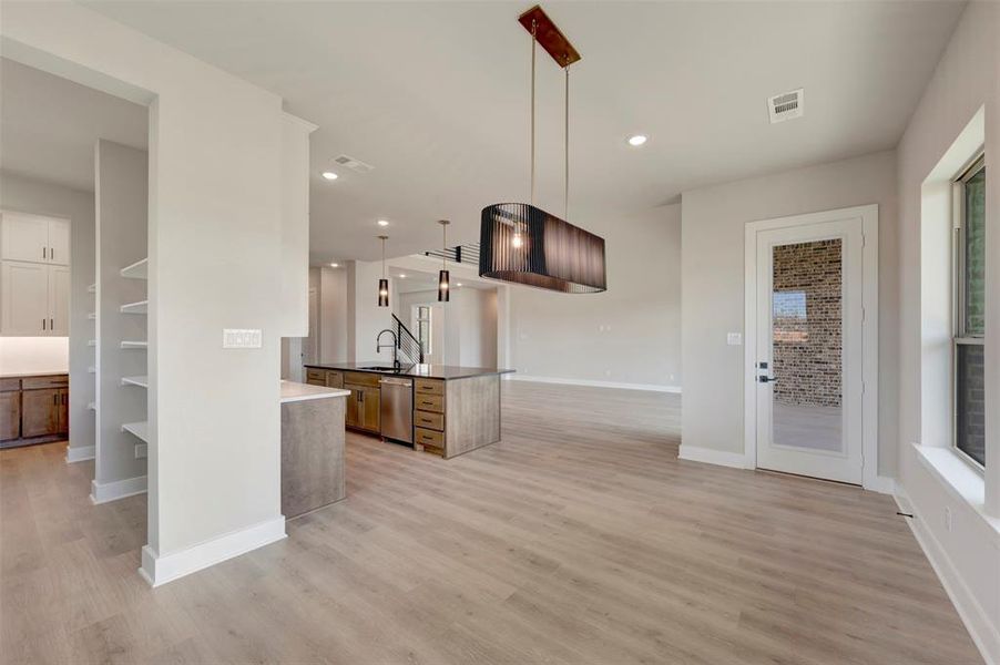Furnished interior view inside a new home in Northshore at Lakewood Village - Classic Series, Lakewood Village (Image 4). Furnished interior view inside a new home in Northshore at Lakewood Village - Classic Series, Lakewood Village (Image 4).