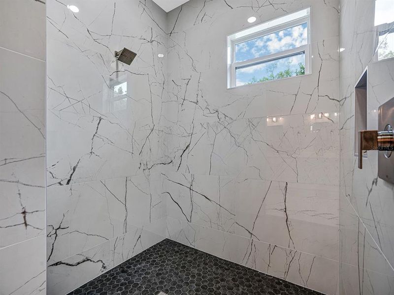 Image 46 of a home in .