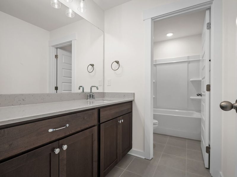 Furnished interior view inside a new home in Woods Crossing, Gallatin (Image 18).