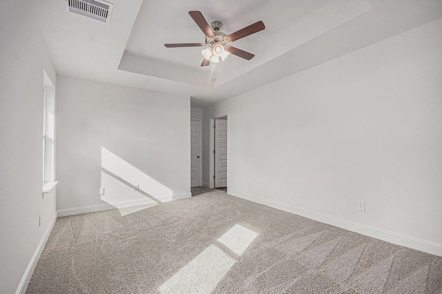 Spacious, unfurnished interior of a new home in Kiber Reserve, Angleton (Image 12). Spacious, unfurnished interior of a new home in Kiber Reserve, Angleton (Image 12).