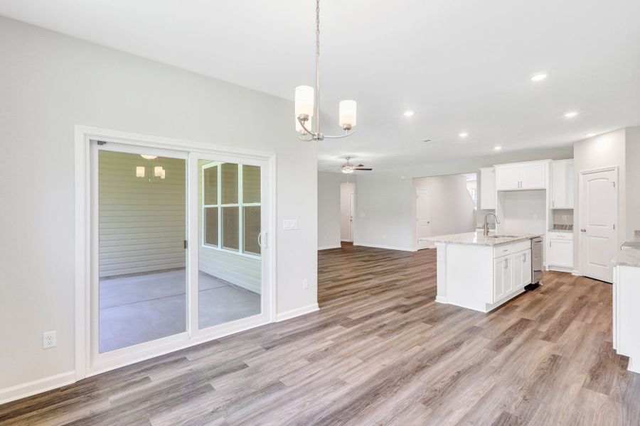 Representative unfurnished interior of a home built from the The Dublin by Smith Family Homes in Settlers Hammock, Kingsland (Image 20).