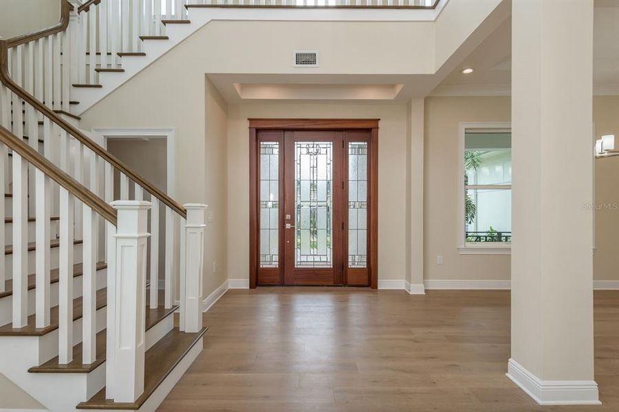 Spacious, unfurnished interior of a new home in , Tarpon Springs (Image 17).
