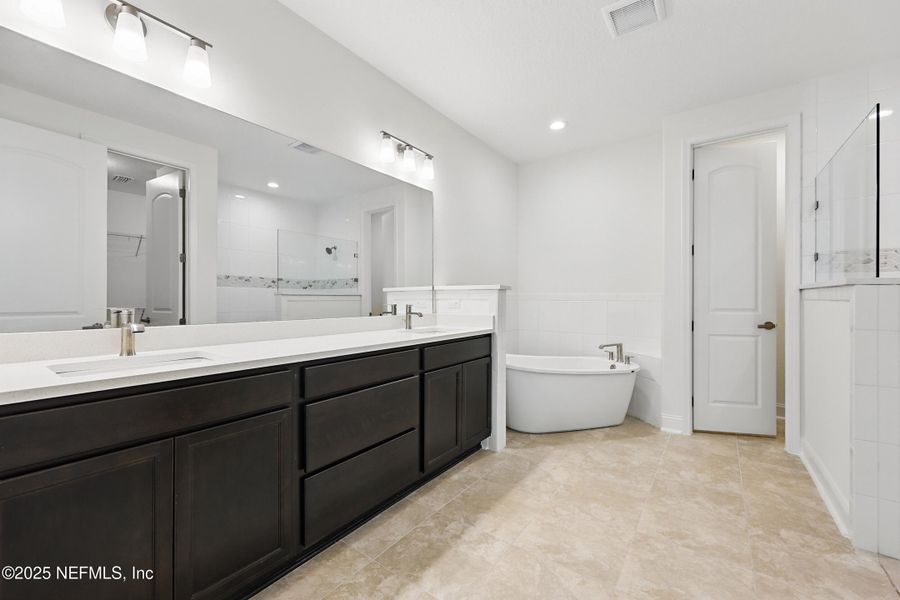 Furnished interior view inside a new home in Goose Creek Estates, Green Cove Springs (Image 9).